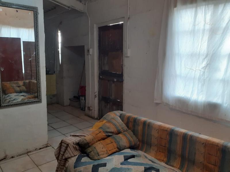 2 Bedroom Property for Sale in Theronville Western Cape